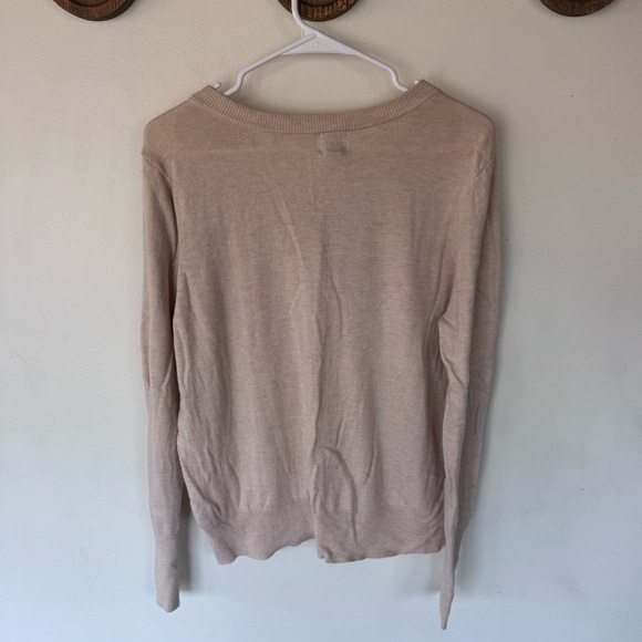 a new day Women's Beige V-Neck Sweater size XL - Picture 6 of 6